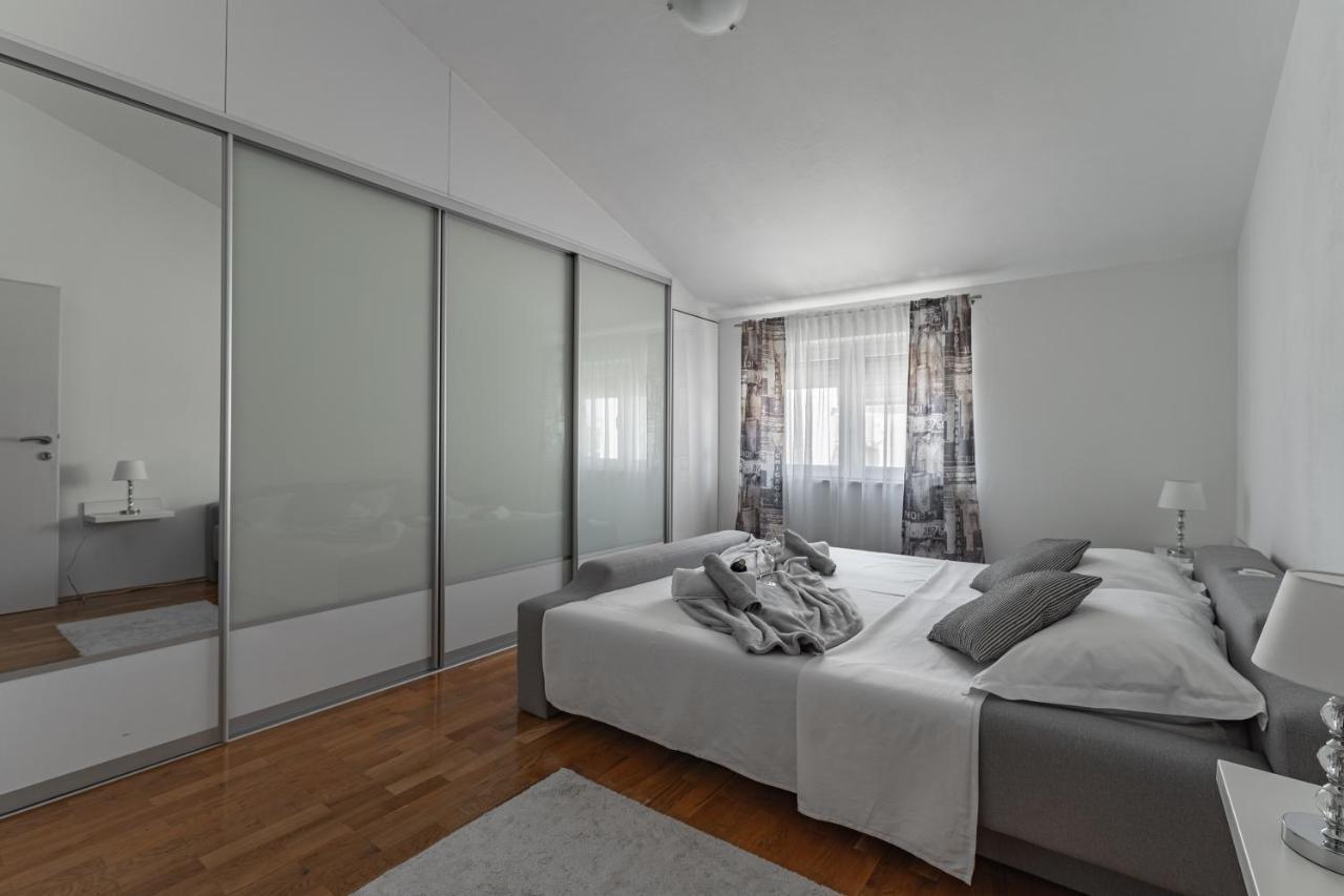 Apartments Idassa Zadar Ngoại thất bức ảnh